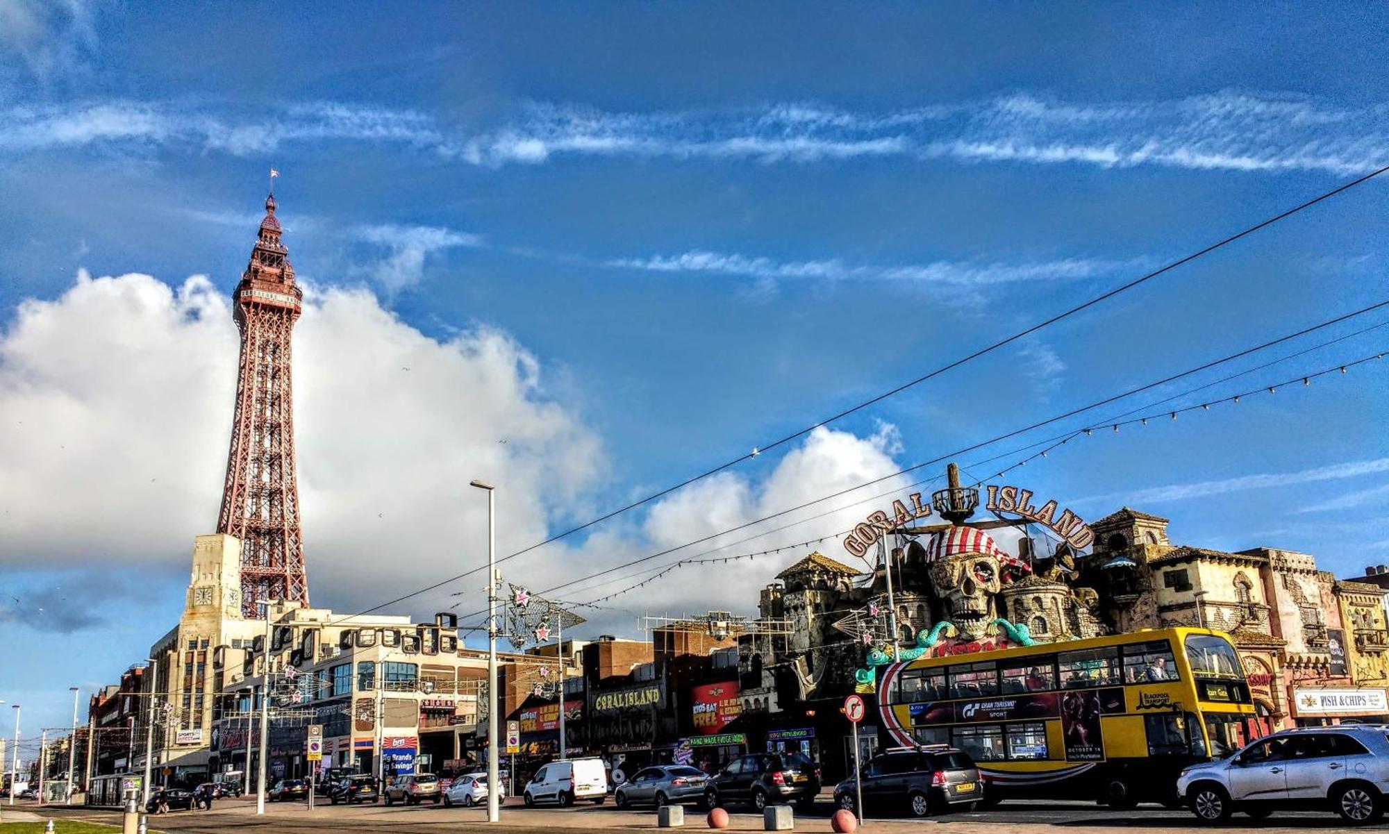 Q - Accommodation Blackpool Exteriör bild