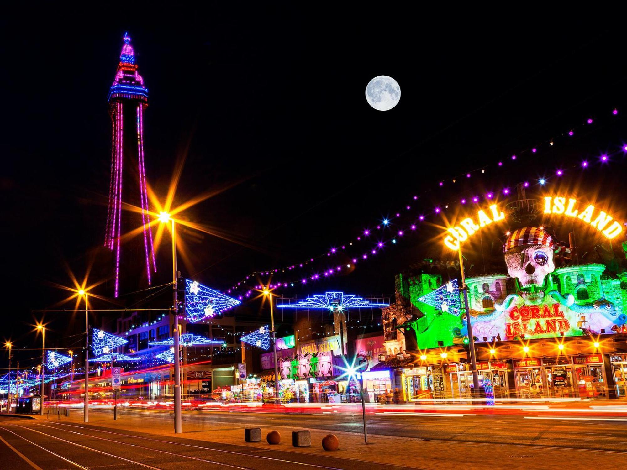 Q - Accommodation Blackpool Exteriör bild